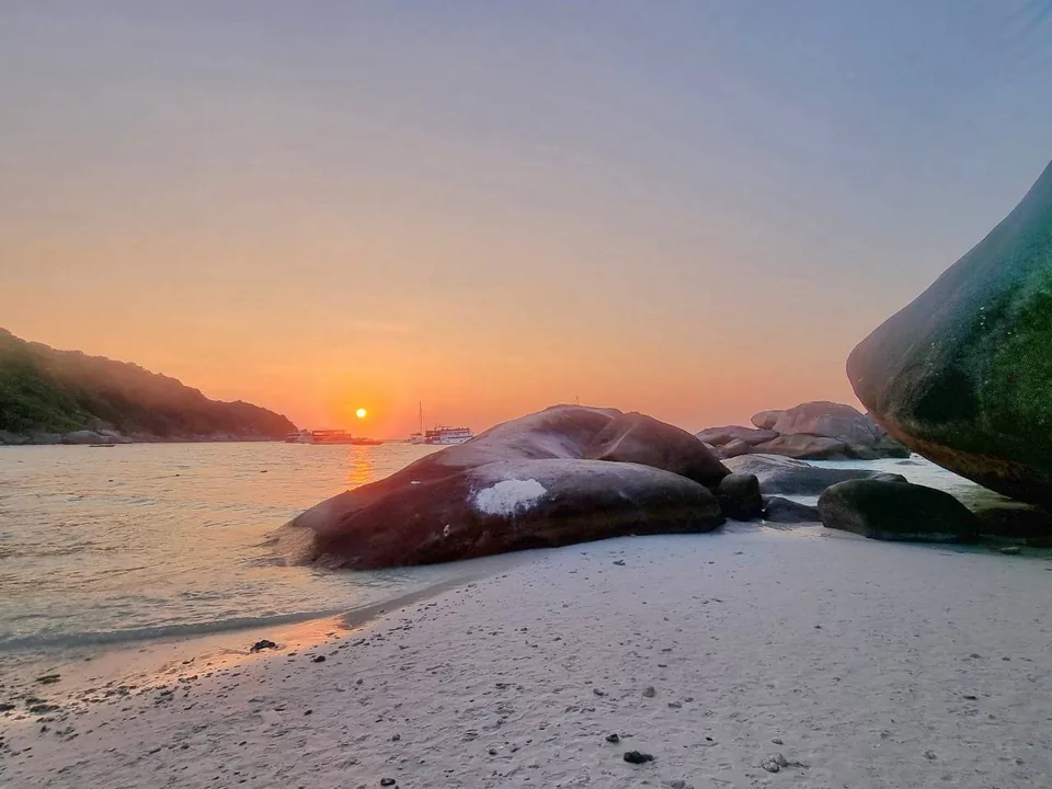 Sunsets & Sundowners — photo 3
